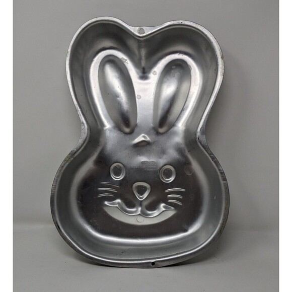 Wilton Other - Wilton Easter Spring Bunny Rabbit Face Cake Pan #2105-2074